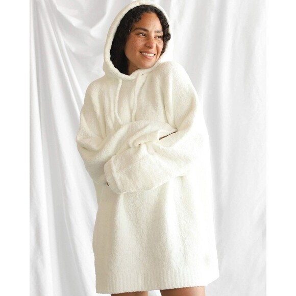 Sunday Citizen Blanket Hoodie White One Size NWT - Picture 1 of 10